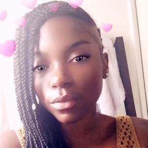 Meet your Posher, Tiana